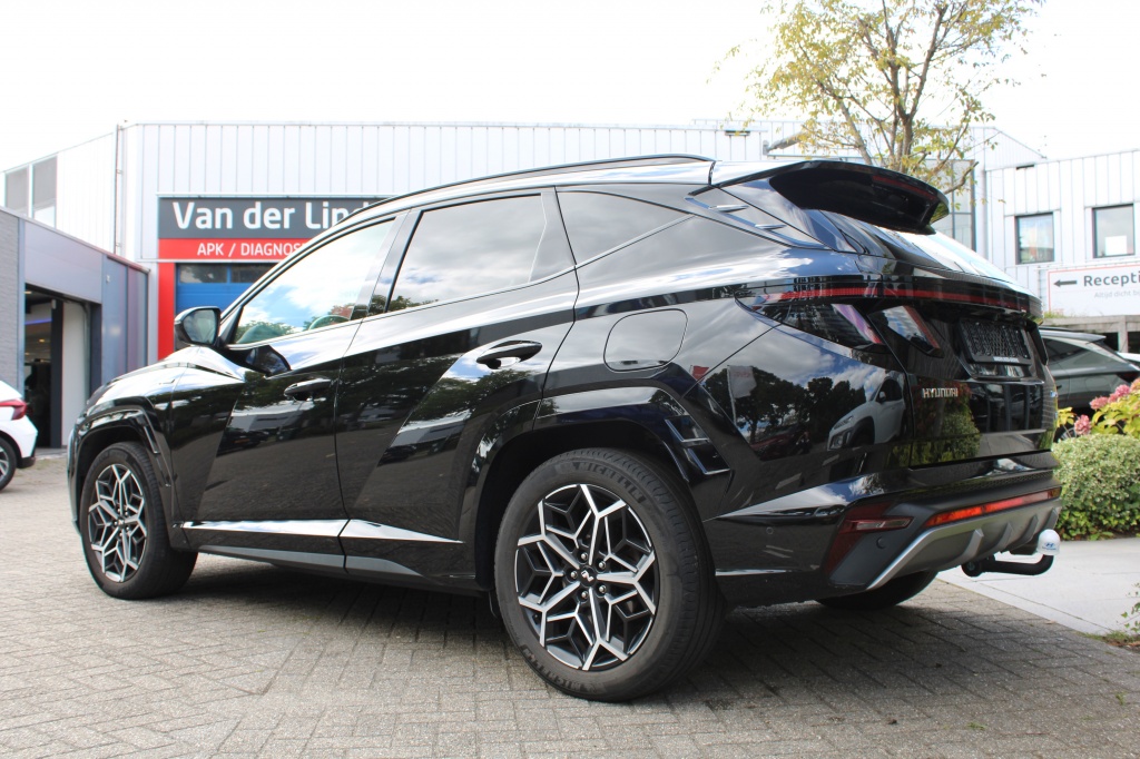 Hyundai Tucson Hyundai Tucson 1.6 T-GDI PHEV N Line Sky 265PK! Full Option! “RIJKLAARPRIJS”