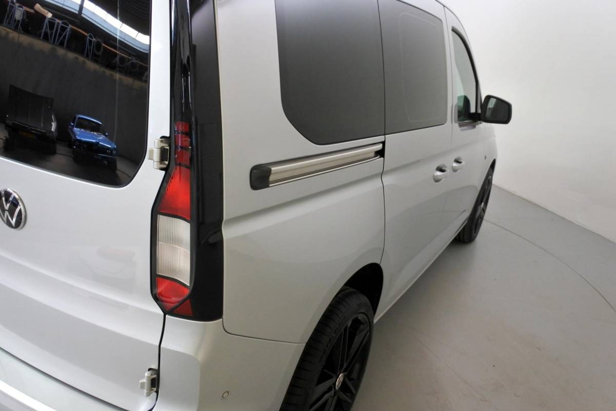 Volkswagen Caddy Volkswagen Caddy Cargo 2.0 TDi DSG Style veel Opties!! 19″