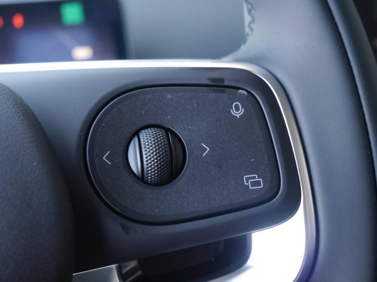 Leapmotor B03X Leapmotor B03X ProMax Design 53 kWh | Nieuw | Hoge zit | Carplay | Camera | Navigatie | 18inch velgen | Parkeersensoren | LED Lampen |