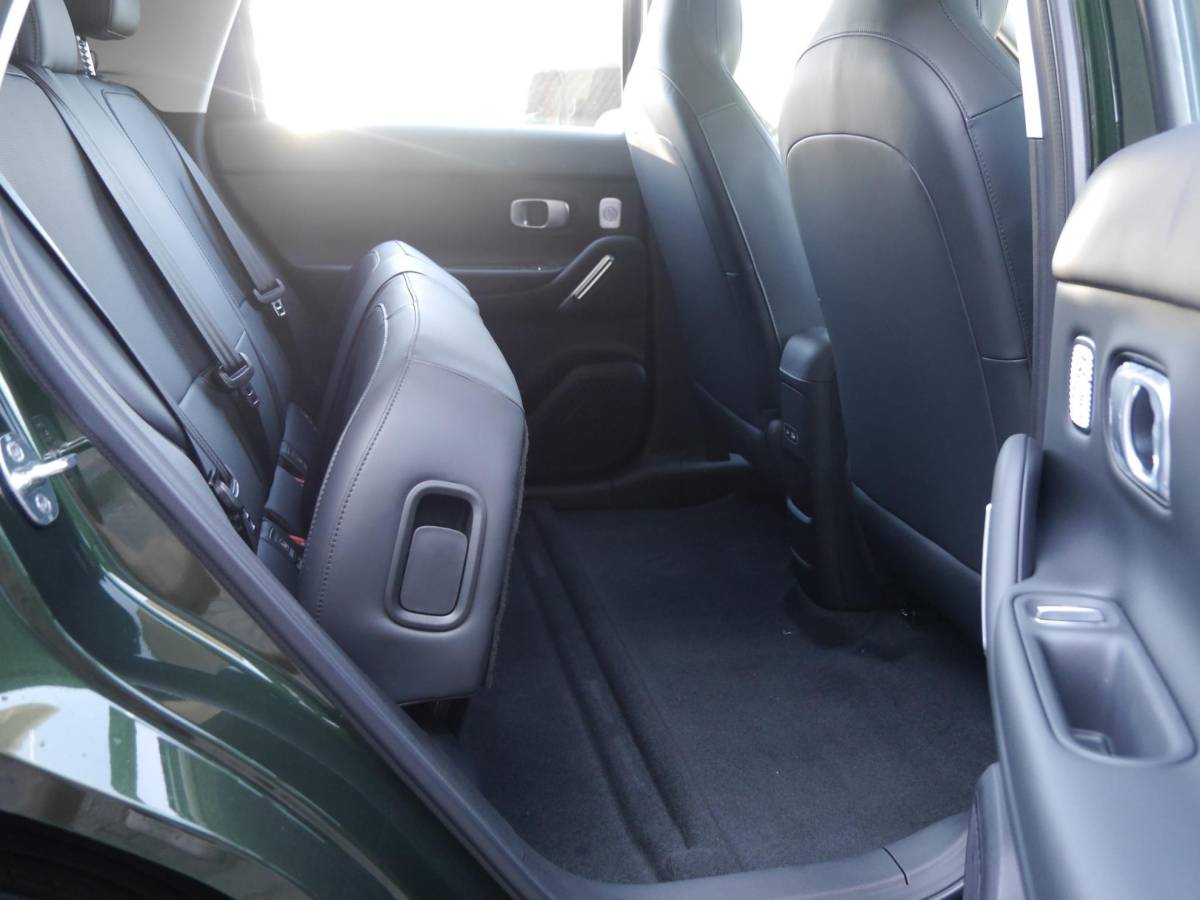Leapmotor B03X Leapmotor B03X ProMax Design 53 kWh | Nieuw | Hoge zit | Carplay | Camera | Navigatie | 18inch velgen | Parkeersensoren | LED Lampen |