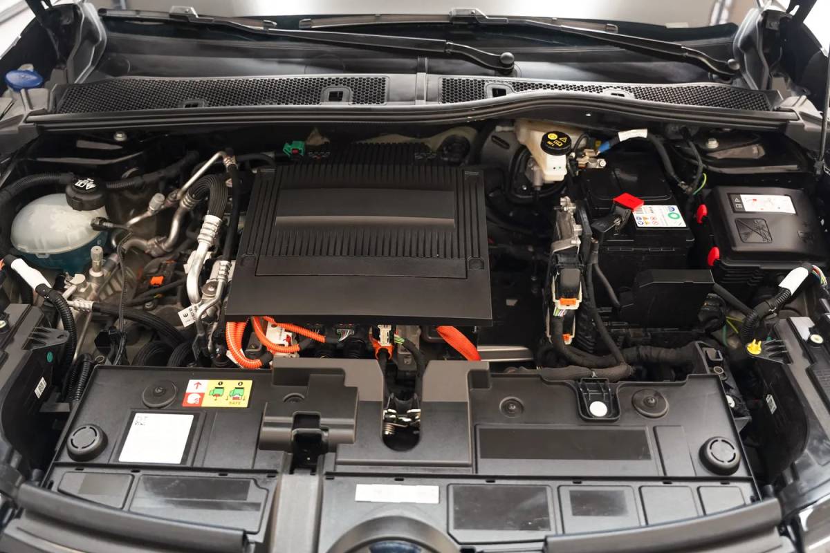 Citroën ë-C4 Citroen e-C4 You 50kWh 3-fase [ LED Navi Camera Climate ]