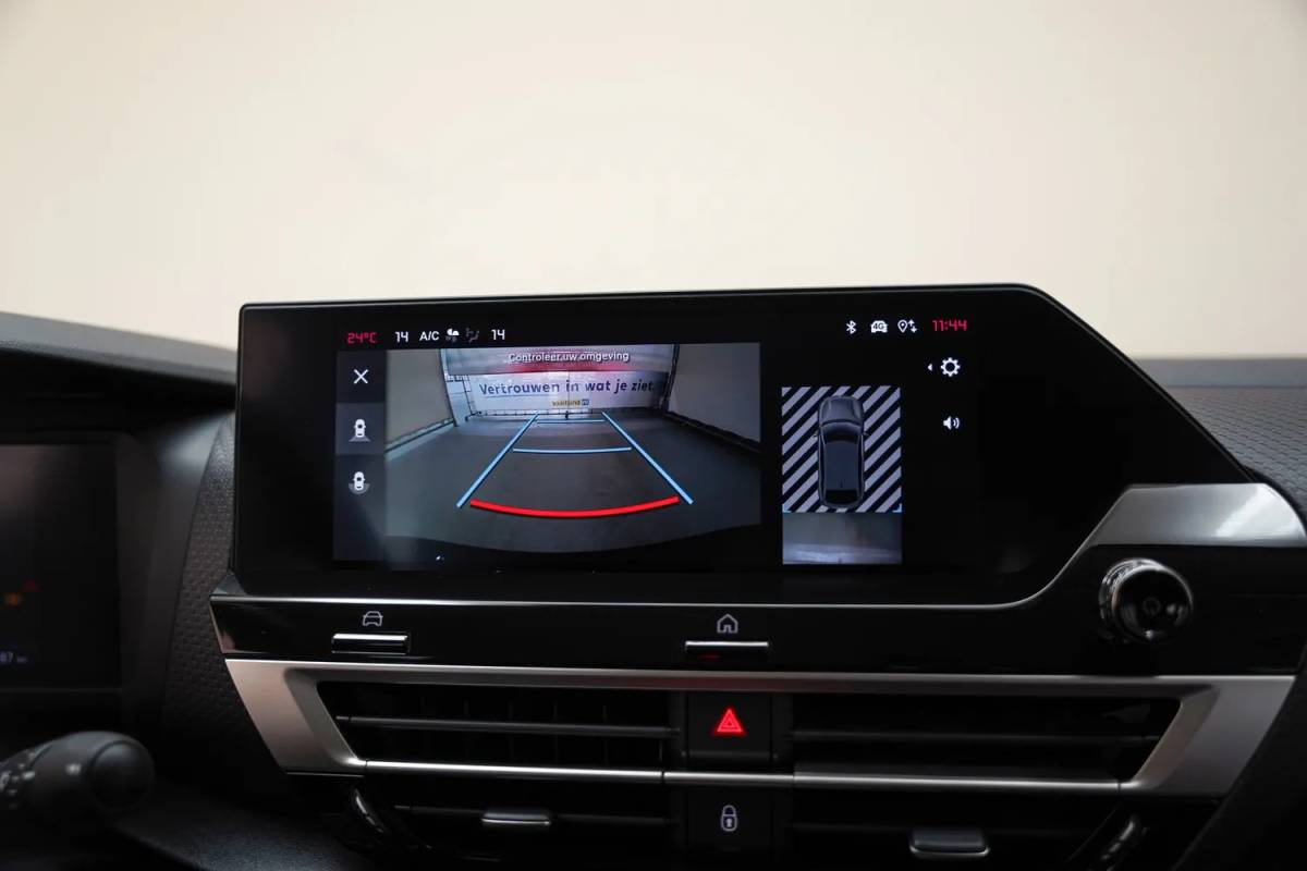 Citroën ë-C4 Citroen e-C4 You 50kWh 3-fase [ LED Navi Camera Climate ]