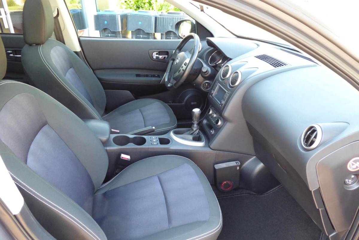 Nissan QASHQAI Nissan Qashqai 2.0 Tekna, Vol opties, Navi, Xenon, 93.804 Km
