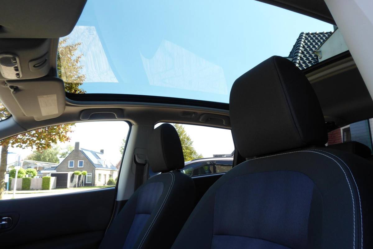 Nissan QASHQAI Nissan Qashqai 2.0 Tekna, Vol opties, Navi, Xenon, 93.804 Km