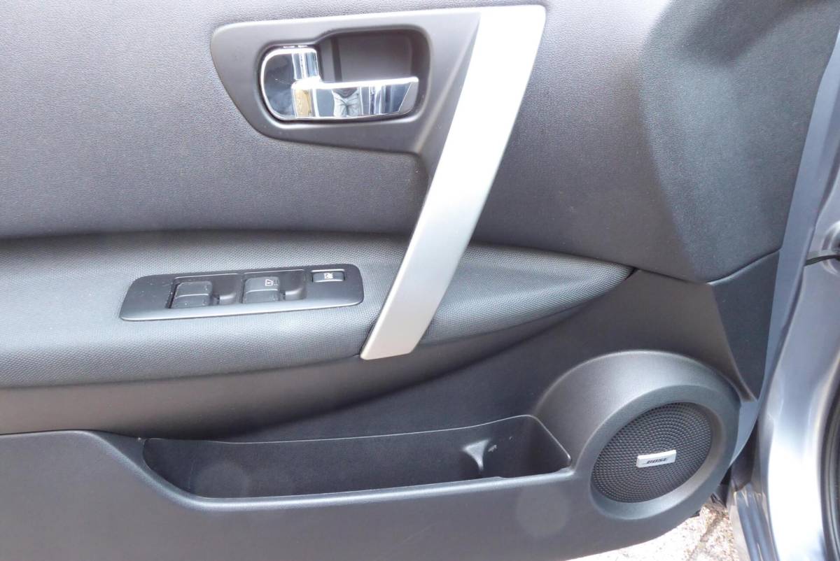 Nissan QASHQAI Nissan Qashqai 2.0 Tekna, Vol opties, Navi, Xenon, 93.804 Km