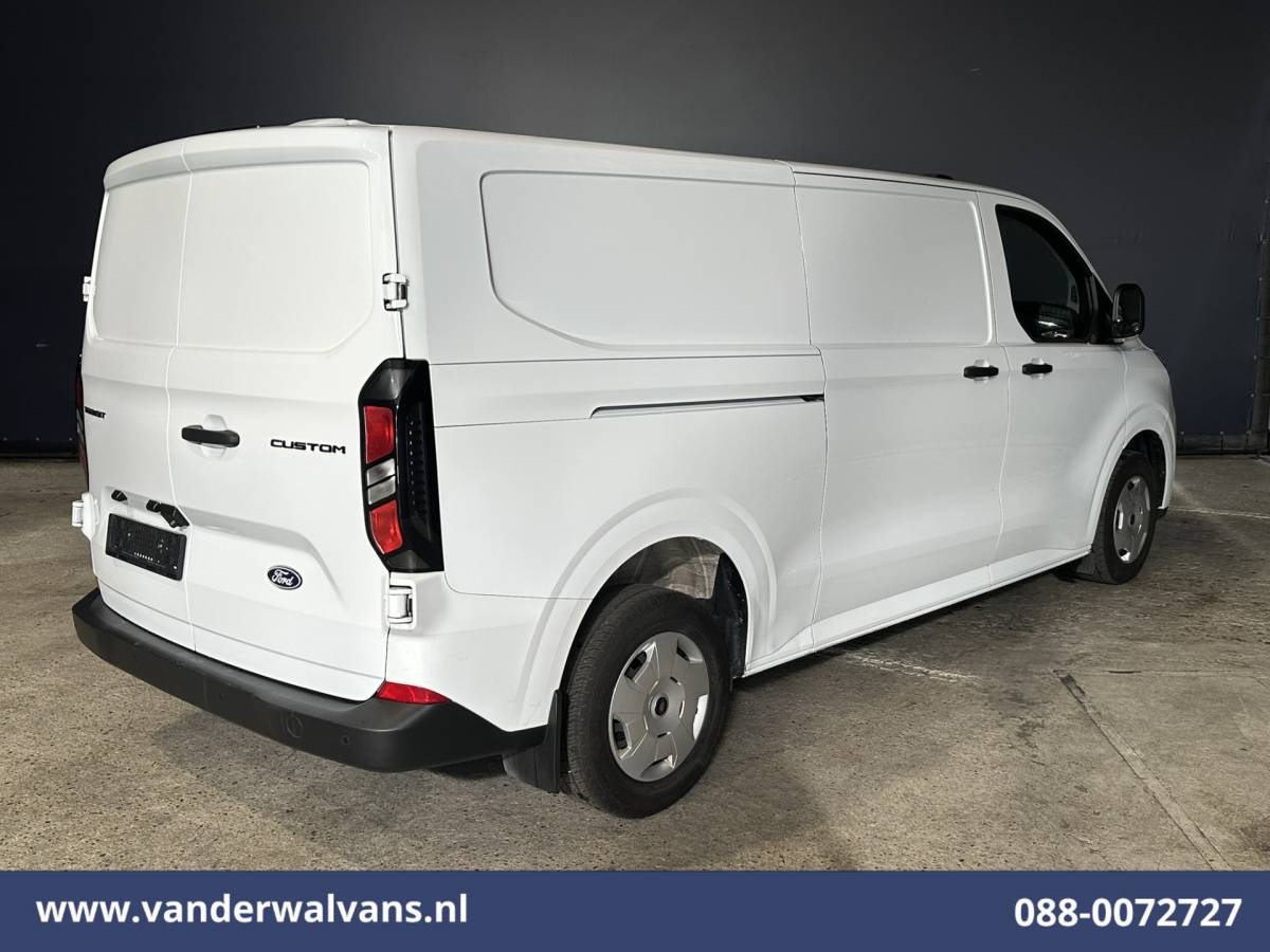 Ford Transit Custom Ford Transit Custom 2.0 TDCI 136pk L2H1 Euro6 Airco | Camera | LED | Apple Carplay | Cruisecontrol Android Auto, Verwarmde voorruit, Parkeersensoren, Bijrijdersbank