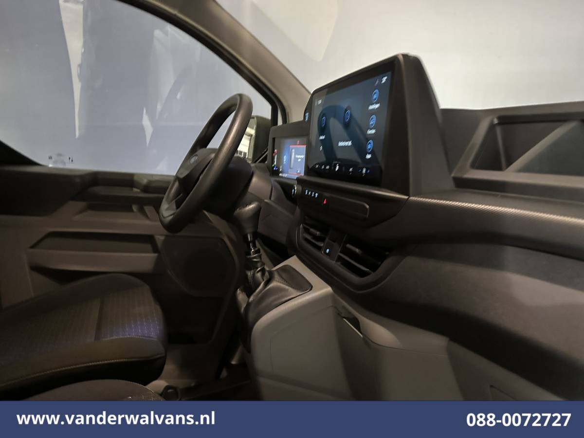 Ford Transit Custom Ford Transit Custom 2.0 TDCI 136pk L2H1 Euro6 Airco | Camera | LED | Apple Carplay | Cruisecontrol Android Auto, Verwarmde voorruit, Parkeersensoren, Bijrijdersbank