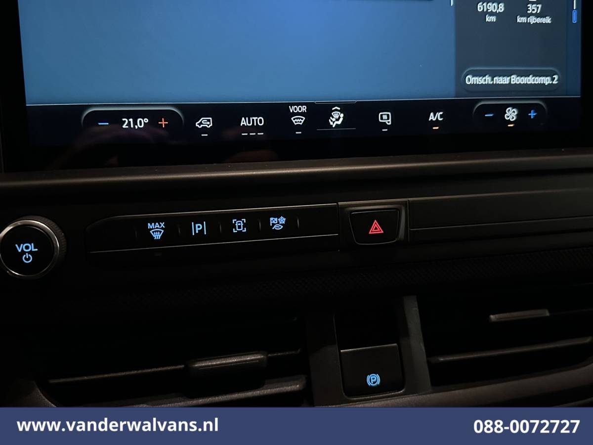 Ford Transit Custom Ford Transit Custom 2.0 TDCI 136pk L2H1 Euro6 Airco | Camera | LED | Apple Carplay | Cruisecontrol Android Auto, Verwarmde voorruit, Parkeersensoren, Bijrijdersbank