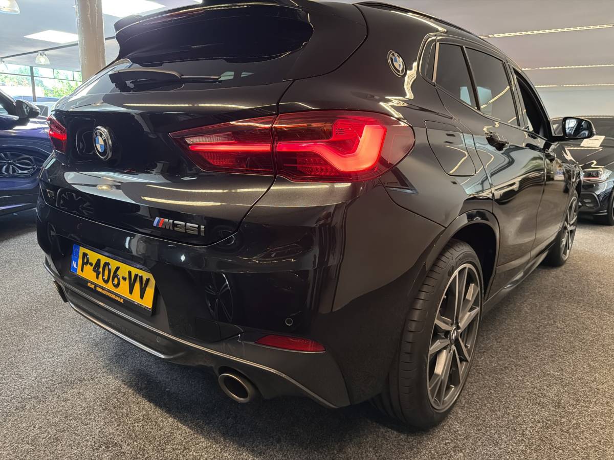 BMW X2 BMW X2 M35iA 306PK xDRIVE M-SPORT LEDER/NAVI/HEAD-UP/PANORAMADAK