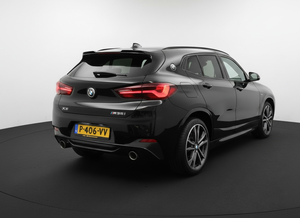BMW X2 BMW X2 M35iA 306PK xDRIVE M-SPORT LEDER/NAVI/HEAD-UP/PANORAMADAK