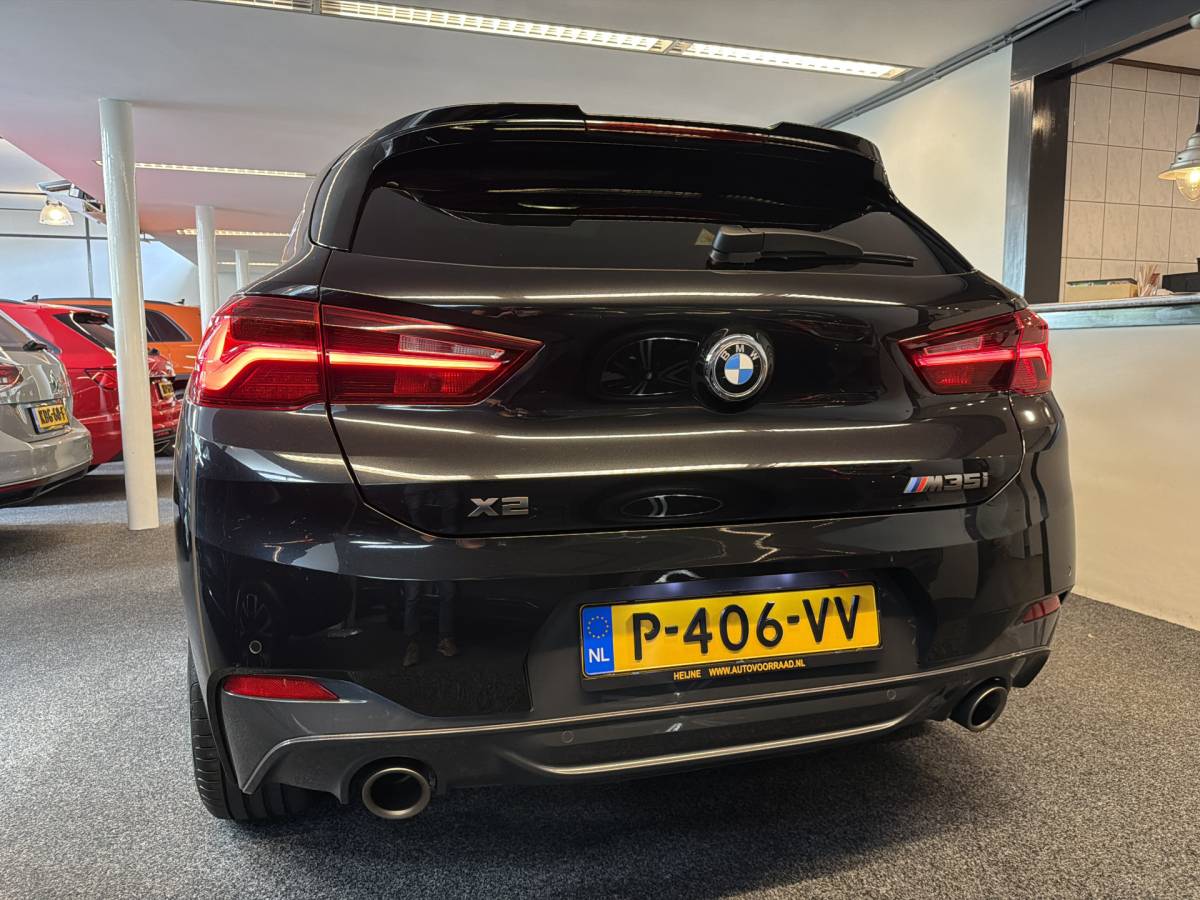 BMW X2 BMW X2 M35i 306PK xDRIVE M-SPORT LEDER/NAVI/HEAD-UP/PANORAMADAK