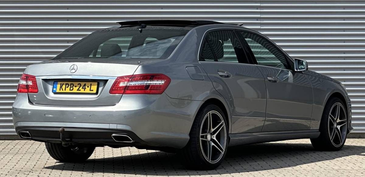 Mercedes-Benz E-Klasse Mercedes-Benz E-klasse 350 CDI Edition Sport AMG SCHUIFDA LUXE UITVOERING