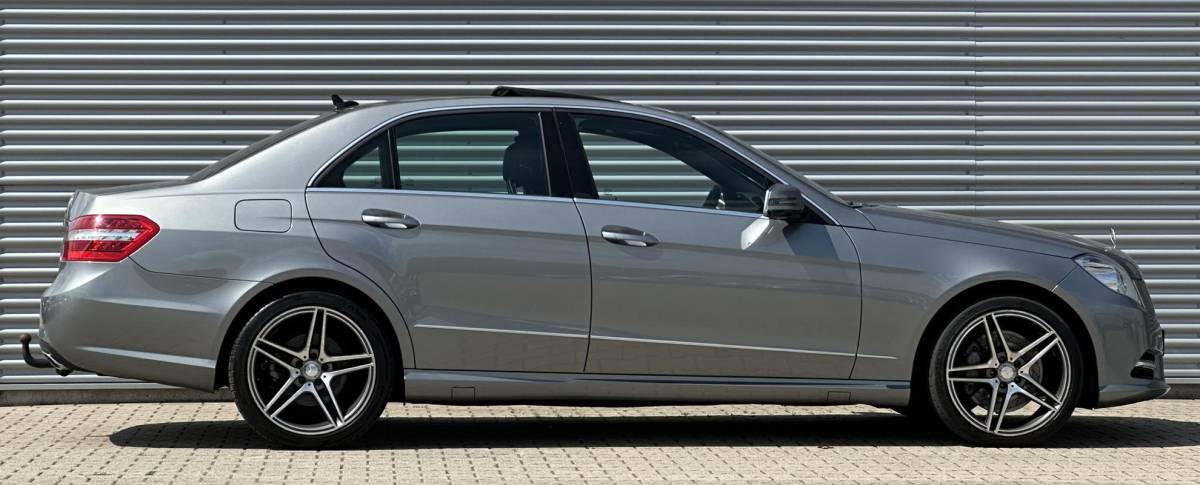 Mercedes-Benz E-Klasse Mercedes-Benz E-klasse 350 CDI Edition Sport AMG SCHUIFDA LUXE UITVOERING