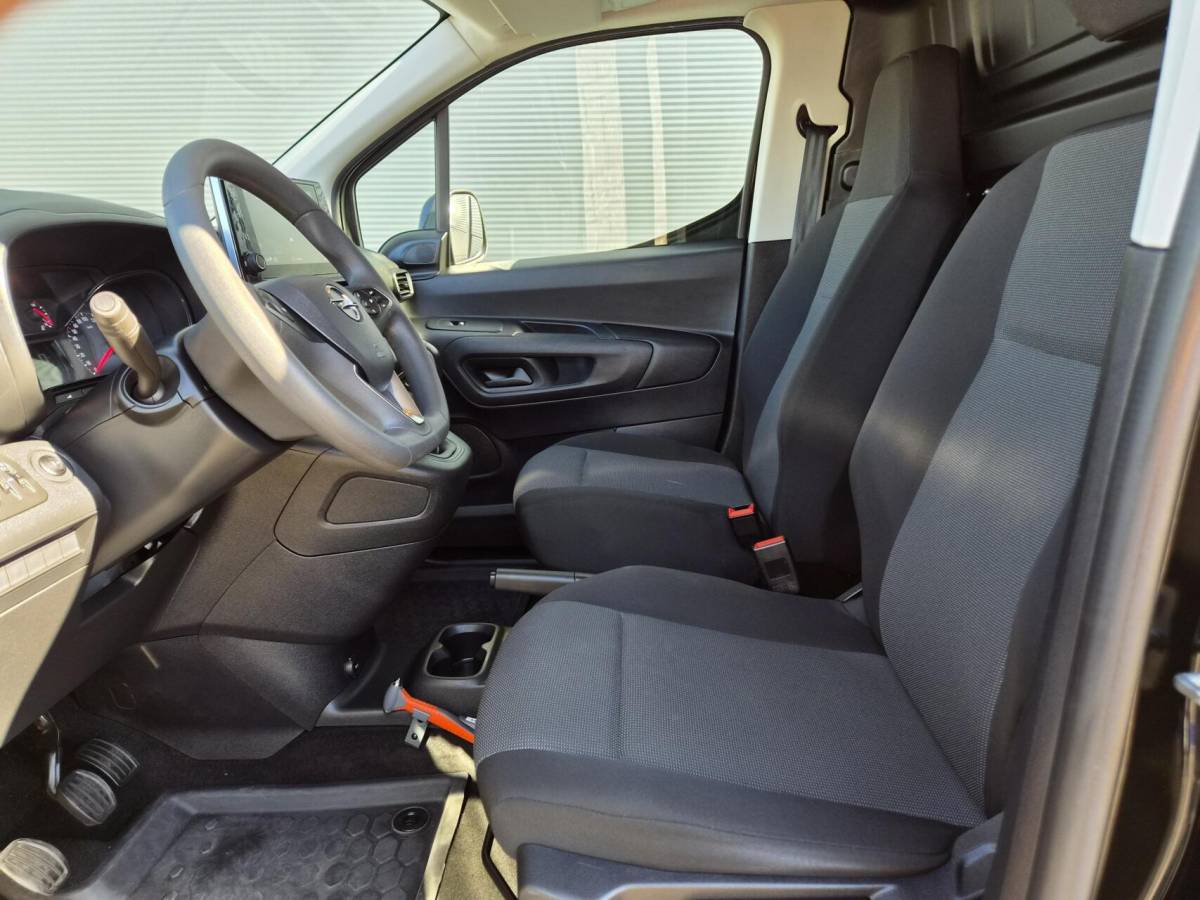 Opel Combo Opel Combo 1.5D L2H1 Carplay Cruise Navi 102 PK