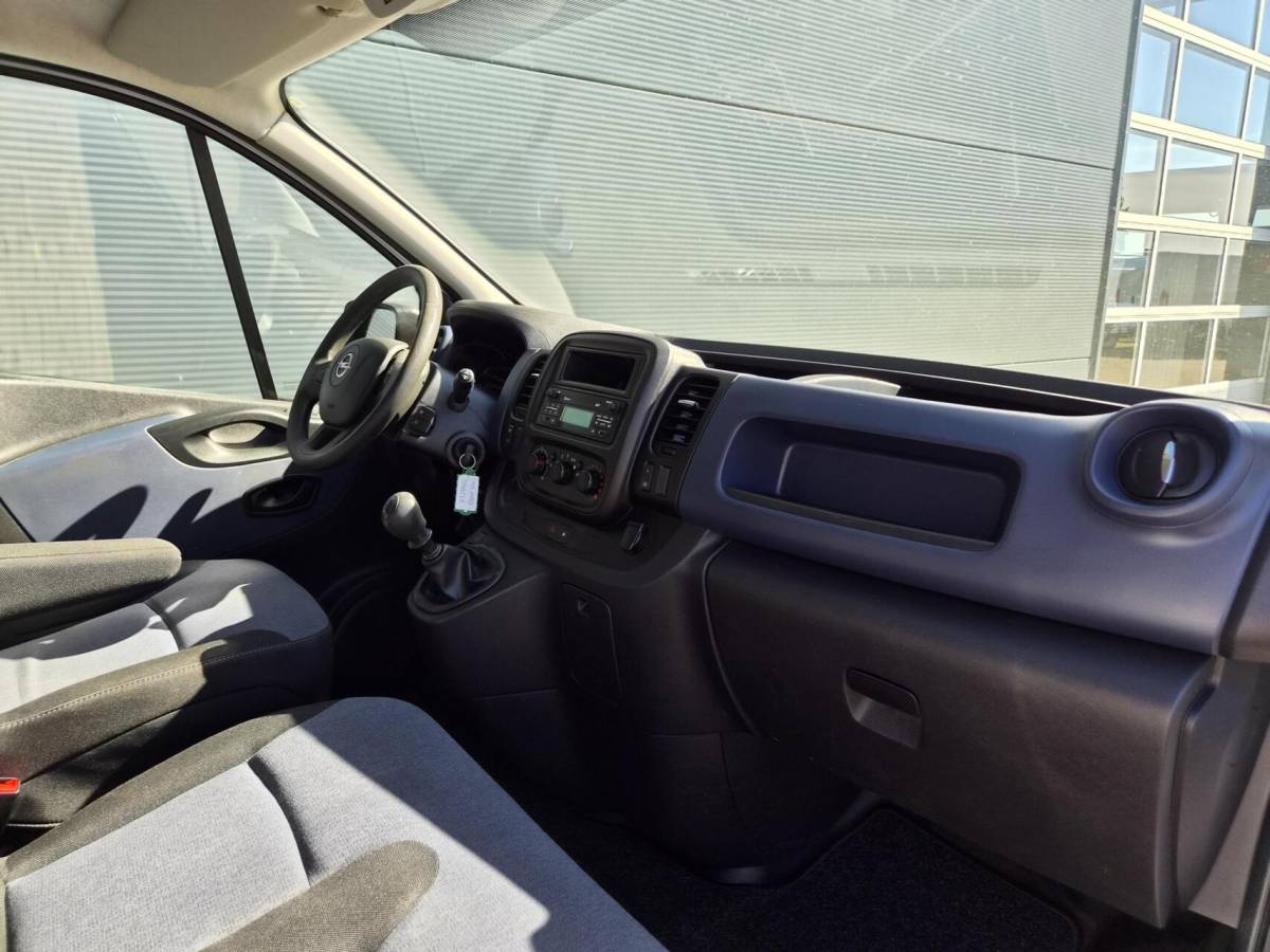 Opel Vivaro Opel Vivaro 1.6 CDTI L2H1 Airco Imperiaal Trekh 120pk 3-zits