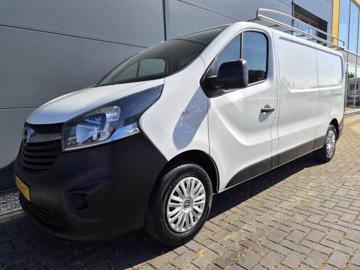 Opel Vivaro Opel Vivaro 1.6 CDTI L2H1 Airco Imperiaal Trekh 120pk 3-zits