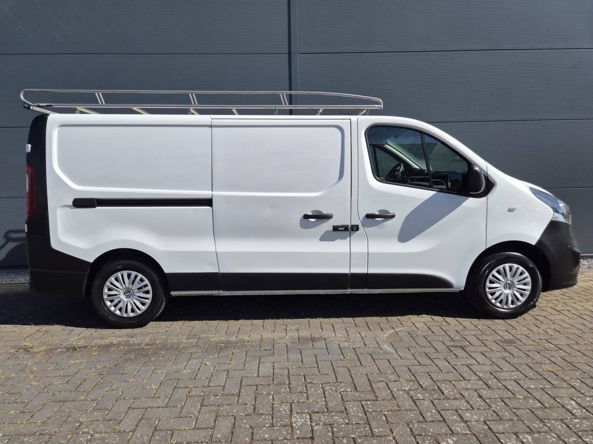 Opel Vivaro Opel Vivaro 1.6 CDTI L2H1 Airco Imperiaal Trekh 120pk 3-zits