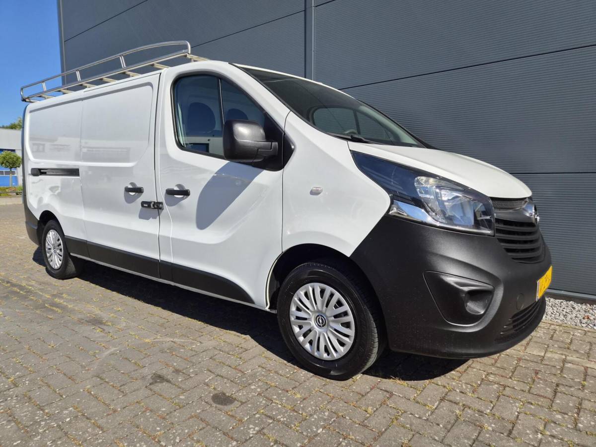 Opel Vivaro Opel Vivaro 1.6 CDTI L2H1 Airco Imperiaal Trekh 120pk 3-zits