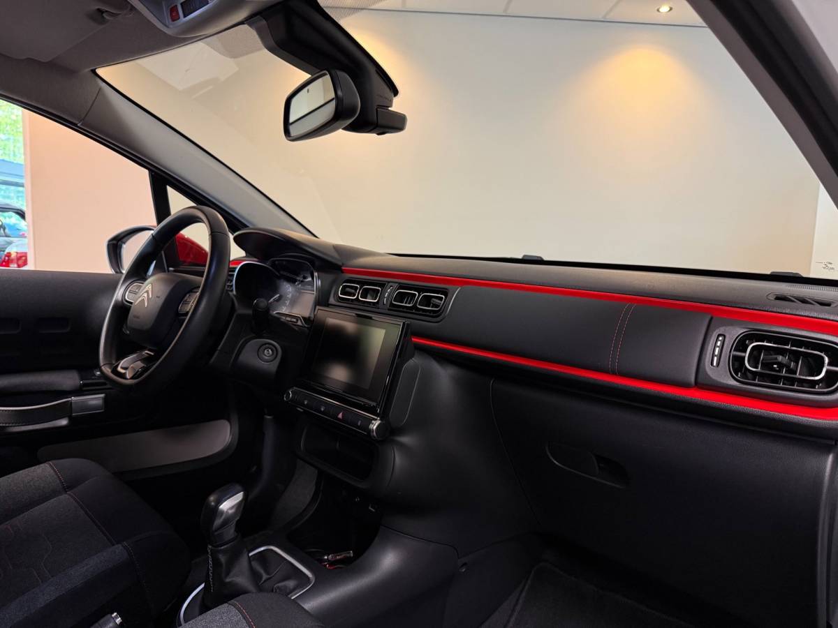 Citroën C3 Citroen C3 1.2 PureTech Shine *Distr.riem VV* Carplay|Camera|Navi|DAB|Cruise|PDC|NAP|