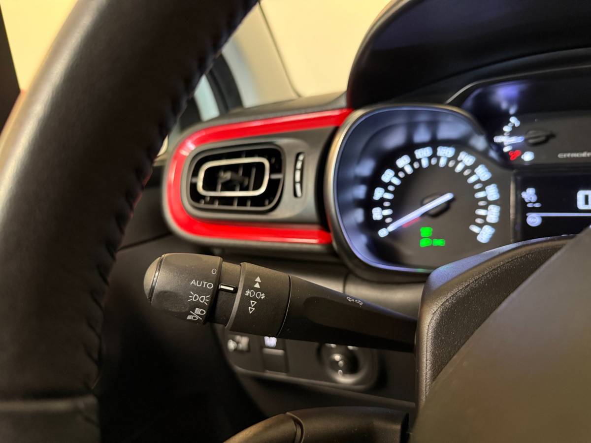Citroën C3 Citroen C3 1.2 PureTech Shine *Distr.riem VV* Carplay|Camera|Navi|DAB|Cruise|PDC|NAP|