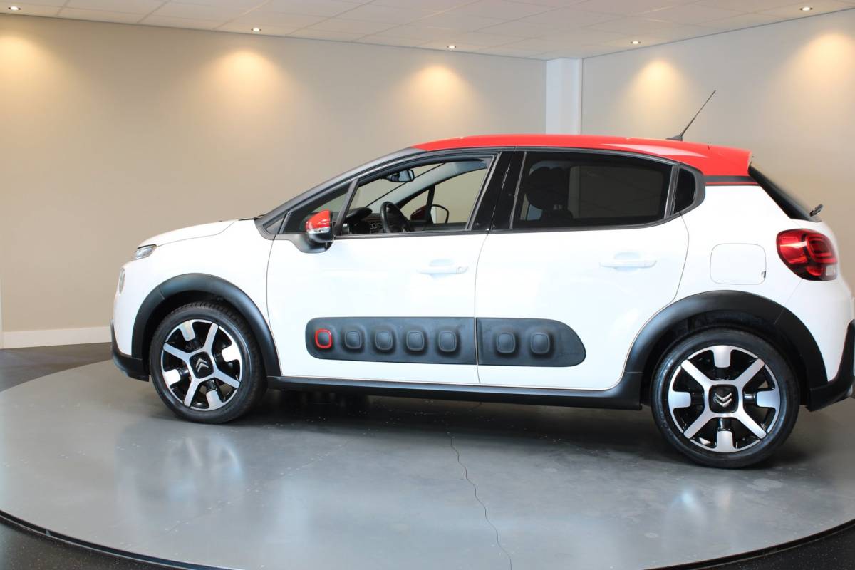 Citroën C3 Citroen C3 1.2 PureTech Shine *Distr.riem VV* Carplay|Camera|Navi|DAB|Cruise|PDC|NAP|