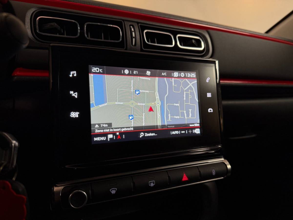 Citroën C3 Citroen C3 1.2 PureTech Shine *Distr.riem VV* Carplay|Camera|Navi|DAB|Cruise|PDC|NAP|