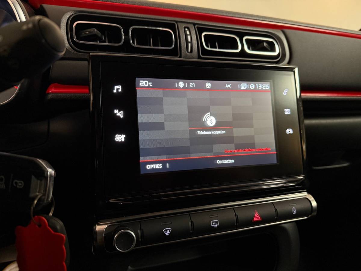 Citroën C3 Citroen C3 1.2 PureTech Shine *Distr.riem VV* Carplay|Camera|Navi|DAB|Cruise|PDC|NAP|