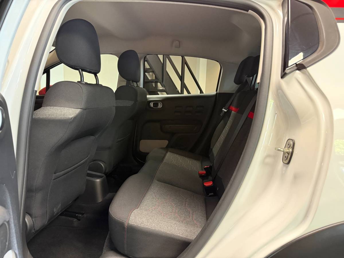 Citroën C3 Citroen C3 1.2 PureTech Shine *Distr.riem VV* Carplay|Camera|Navi|DAB|Cruise|PDC|NAP|