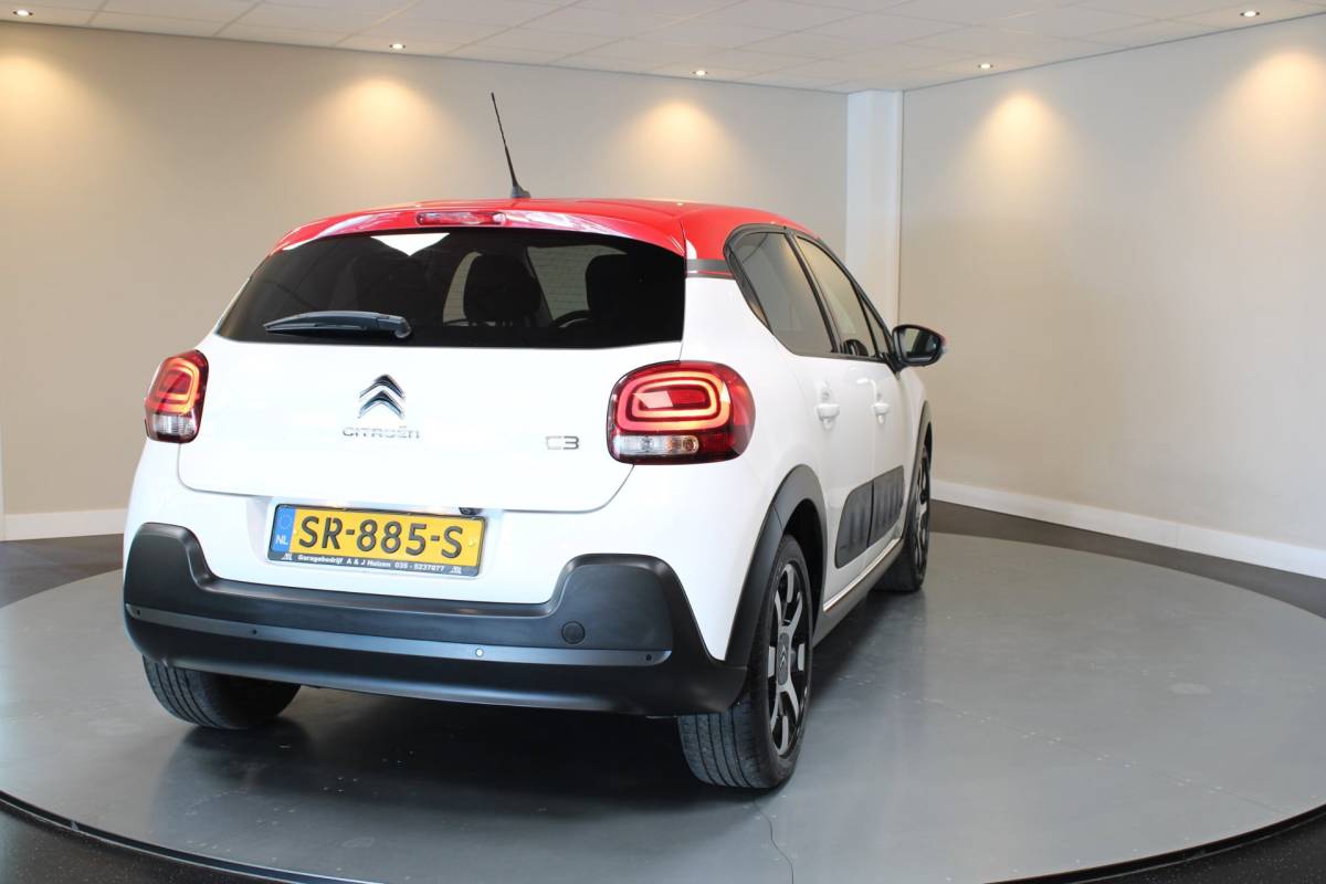 Citroën C3 Citroen C3 1.2 PureTech Shine *Distr.riem VV* Carplay|Camera|Navi|DAB|Cruise|PDC|NAP|