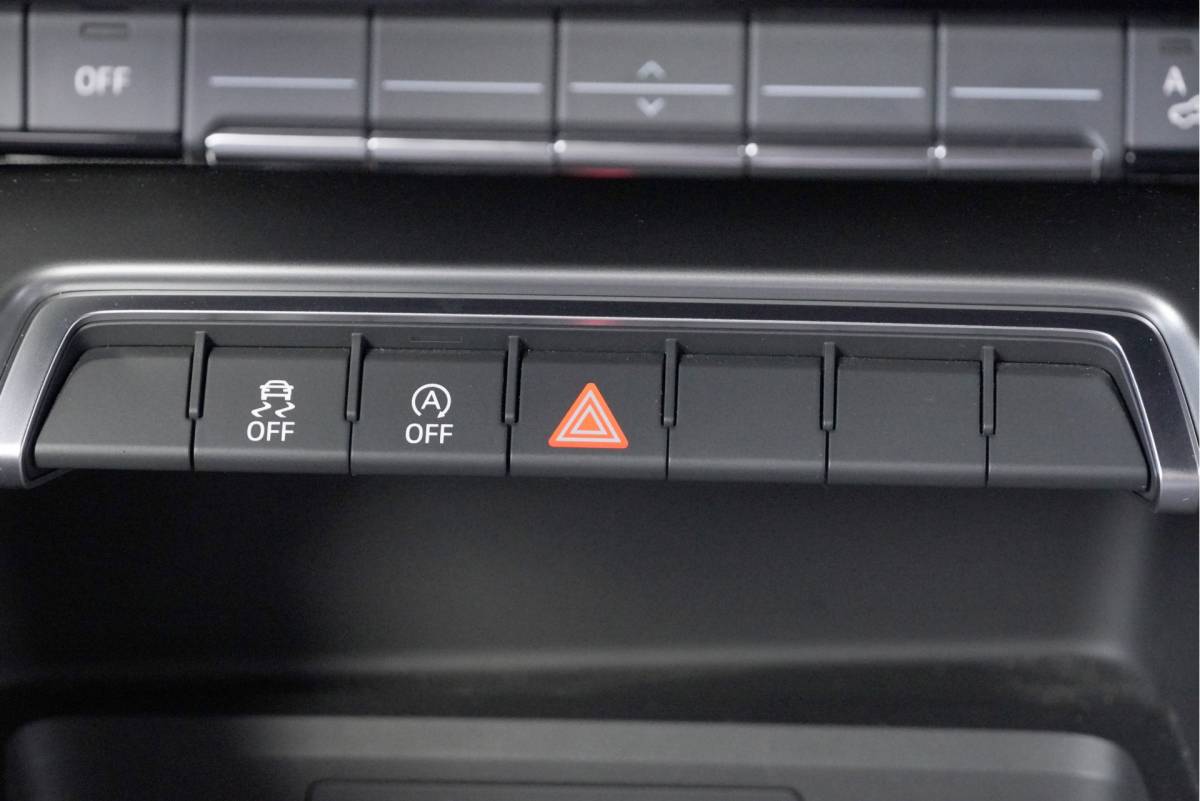 Audi A3 Audi A3 Sportback 30 TFSI Automaat! 5drs Advanced Edition BJ2021 Lmv 17″ | Led V+A | Dynamische knipperlichten | Pdc | App-Connect | Virtual cockpit | Climate control | Cruise control | Sportstoelen | Extra getint glas