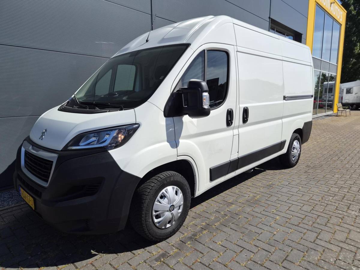 Peugeot Boxer Peugeot Boxer 2.2 HDi L2H2 Airco Camera Navi 2x Schuifdeur