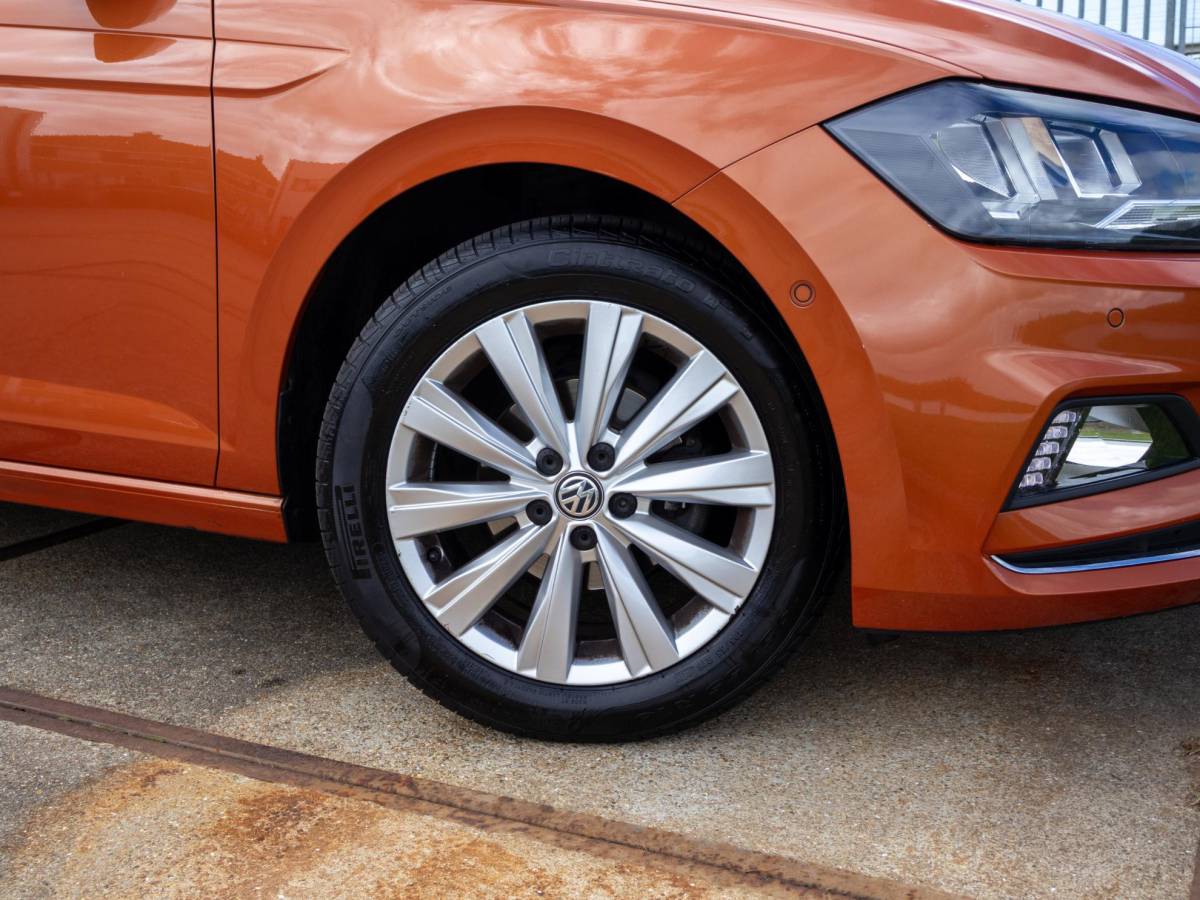 Volkswagen Polo Volkswagen Polo 1.0 TSI Highline ACC 16″ PDC V/A