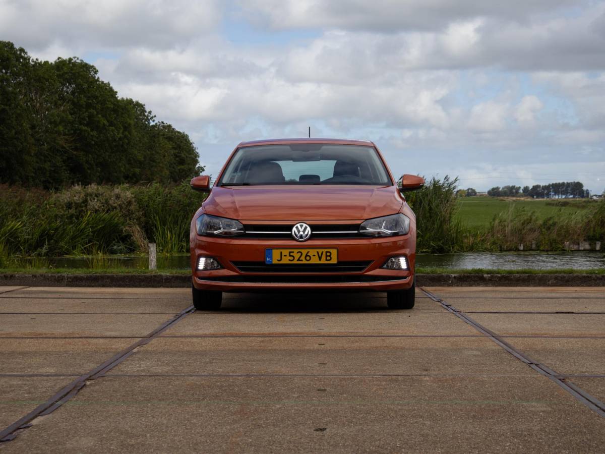 Volkswagen Polo Volkswagen Polo 1.0 TSI Highline ACC 16″ PDC V/A