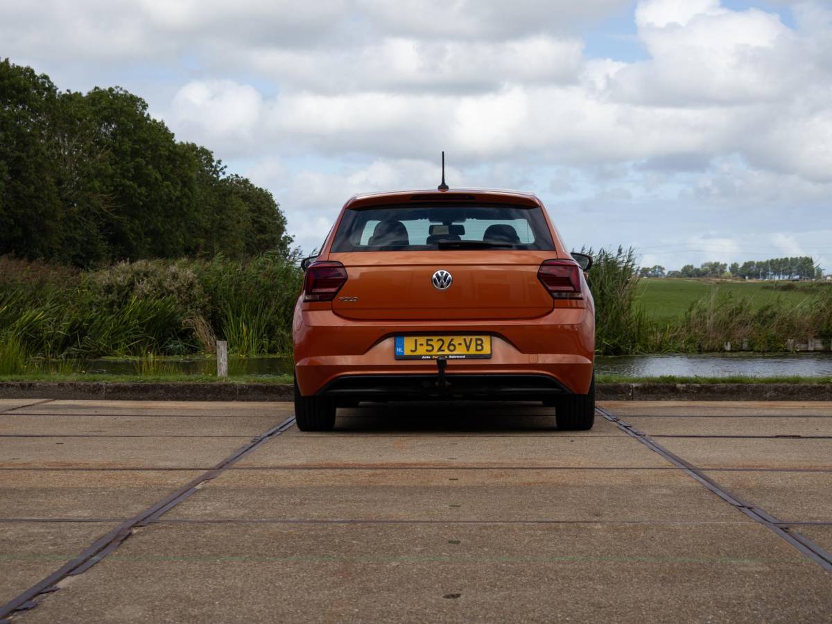 Volkswagen Polo Volkswagen Polo 1.0 TSI Highline ACC 16″ PDC V/A