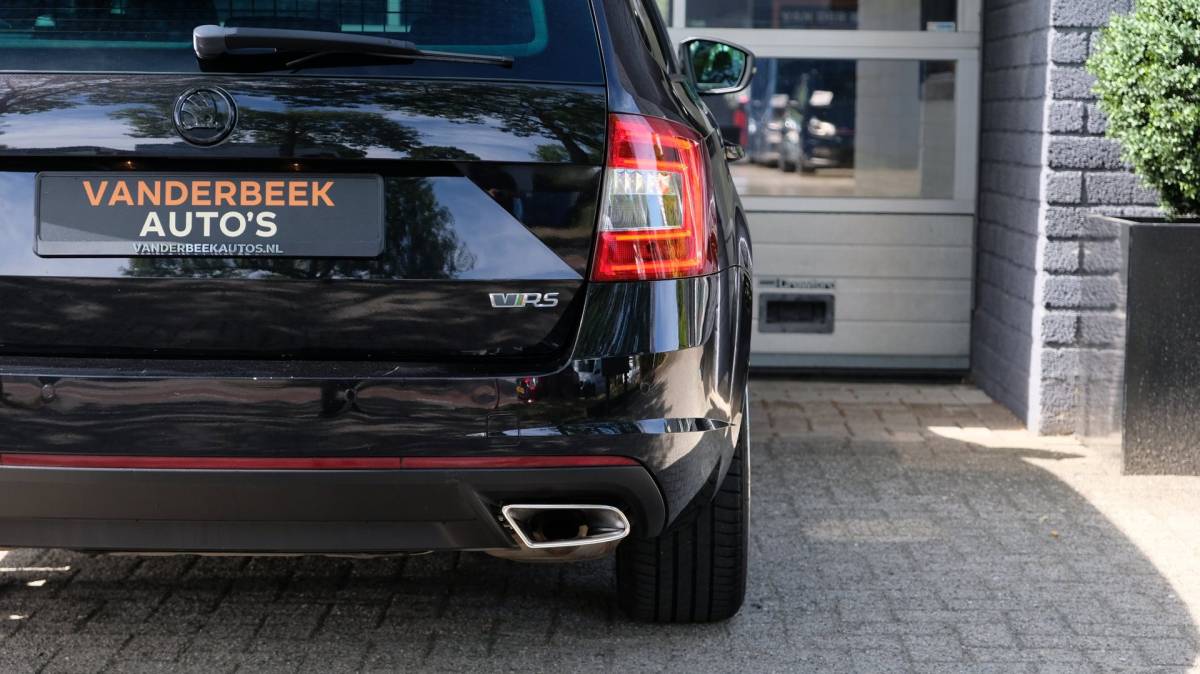 Škoda Octavia Skoda Octavia Combi 2.0 TSI RS DSG ACC|NAVI|LEDER|334PK