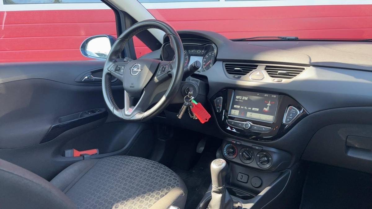 Opel Corsa Opel Corsa 1.4 Edition TREKHAAK / CARPLAY / CAMERA / PDC / BLUETOOTH / CRUISE / NL-AUTO