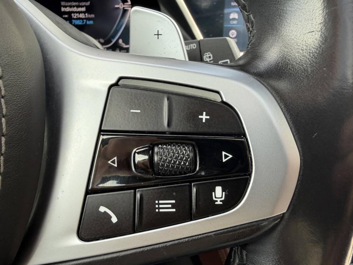 BMW X5 BMW X5 xDrive45e High Executive M-Sport | Panoramadak | 360* Camera | Luchtvering | Sky Lounge | Massage | Head-Up Display | Elektrische Trekhaak |