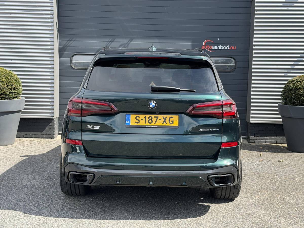 BMW X5 BMW X5 xDrive45e High Executive M-Sport | Panoramadak | 360* Camera | Luchtvering | Sky Lounge | Massage | Head-Up Display | Elektrische Trekhaak |