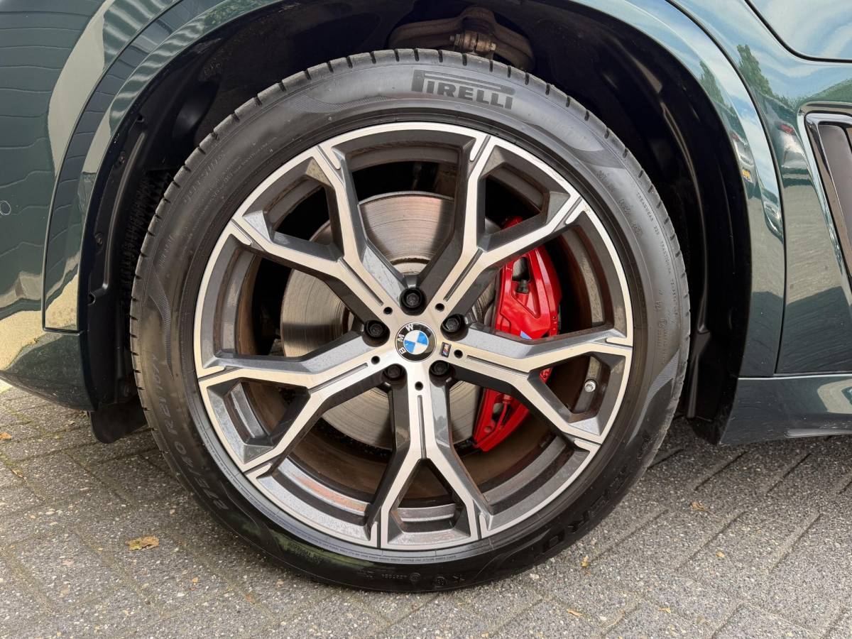 BMW X5 BMW X5 xDrive45e High Executive M-Sport | Panoramadak | 360* Camera | Luchtvering | Sky Lounge | Massage | Head-Up Display | Elektrische Trekhaak |