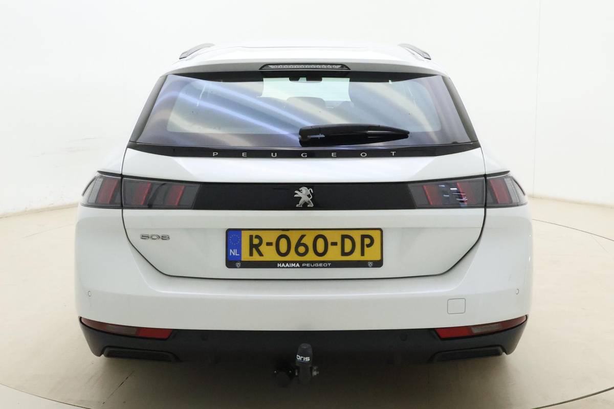 Peugeot 508 Peugeot 508 SW 1.2 PureTech 130pk Active Pack Business | Trekhaak | Achteruitrijcamera | Automaat | Climate Control | Navigatie