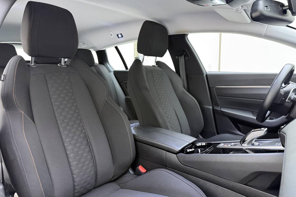 Peugeot 508 Peugeot 508 SW 1.2 PureTech 130pk Active Pack Business | Trekhaak | Achteruitrijcamera | Automaat | Climate Control | Navigatie