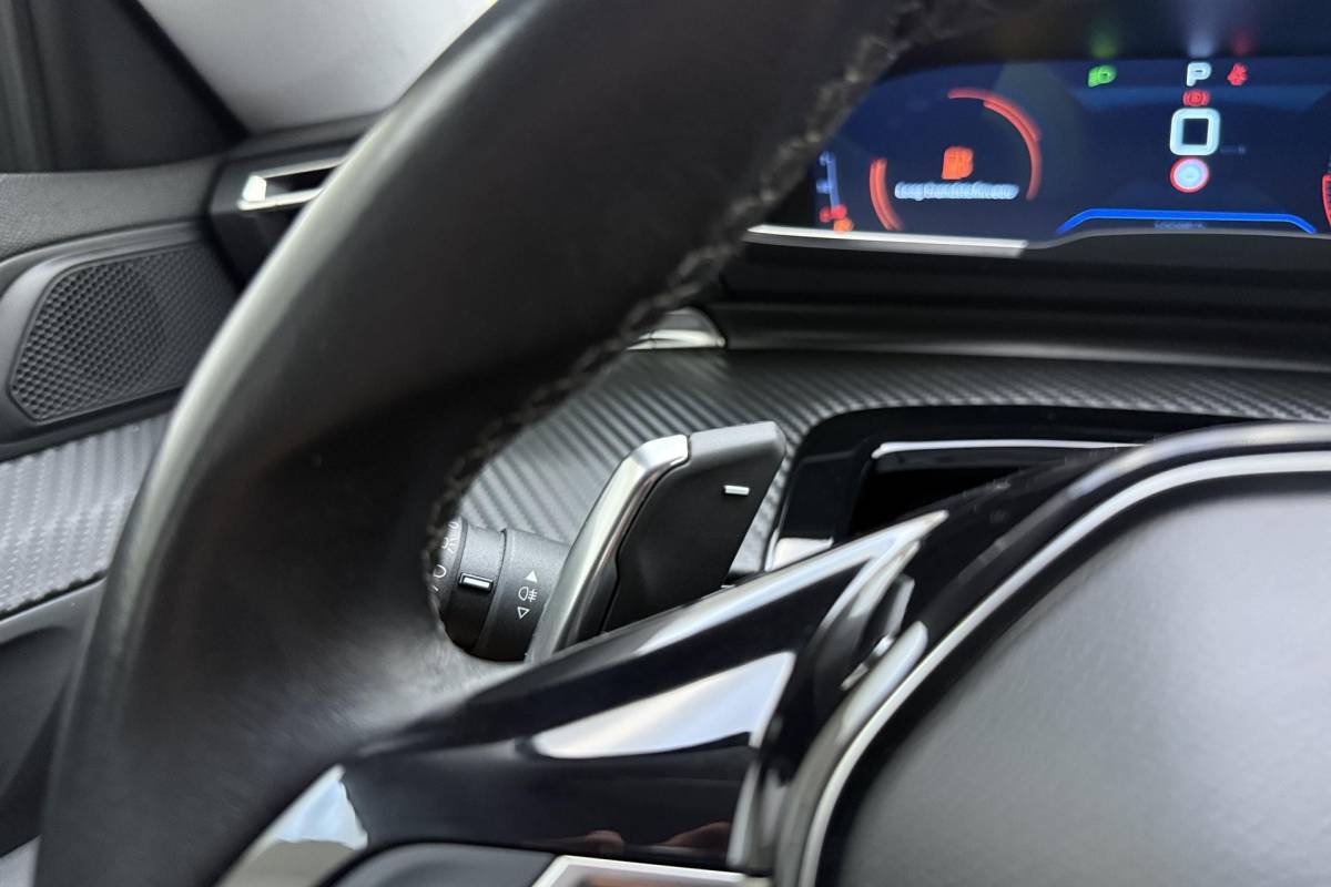 Peugeot 508 Peugeot 508 SW 1.2 PureTech 130pk Active Pack Business | Trekhaak | Achteruitrijcamera | Automaat | Climate Control | Navigatie