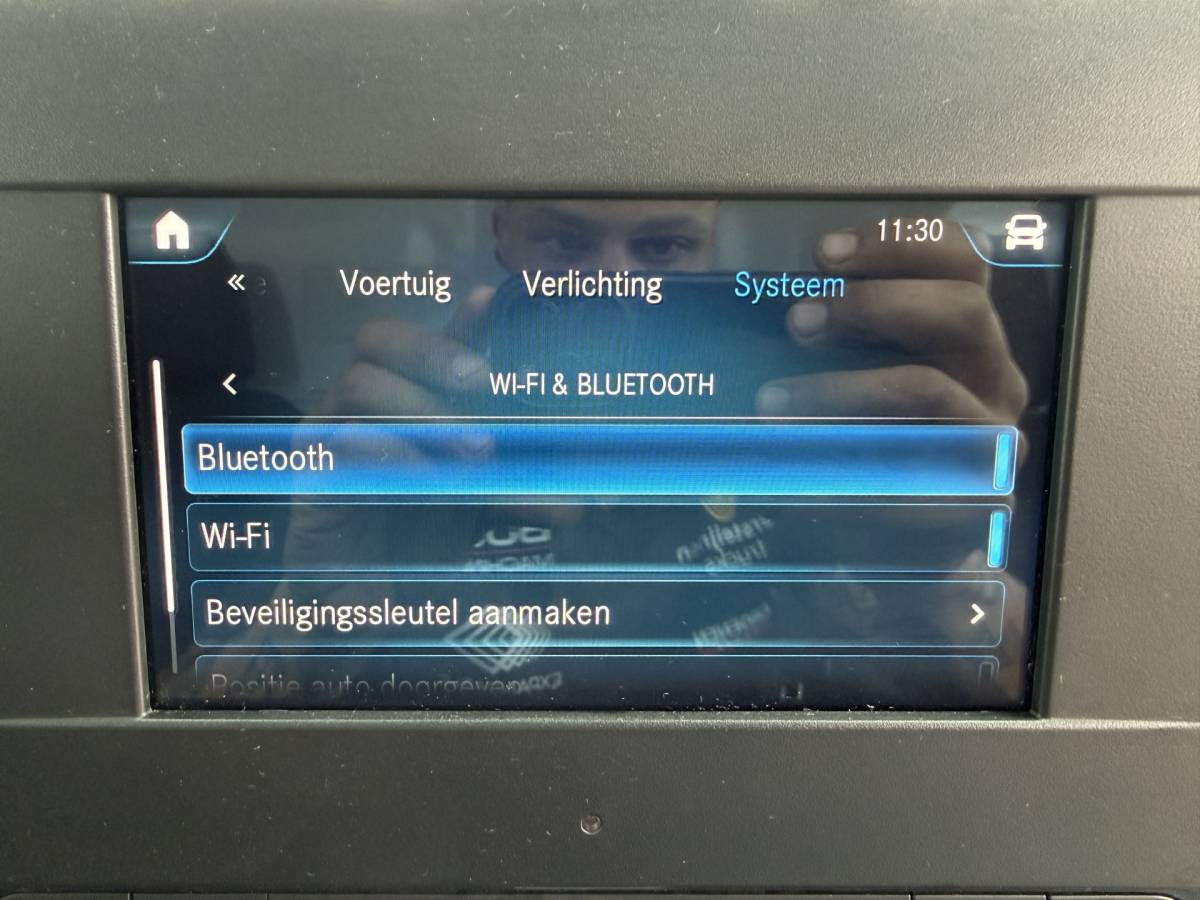 Mercedes-Benz Sprinter Mercedes-Benz Sprinter 515 1.9 CDI 150PK Laadklep Bakwagen Dubbellucht Climate Control Cruise Control Apple Carplay Koffer Meubelbak