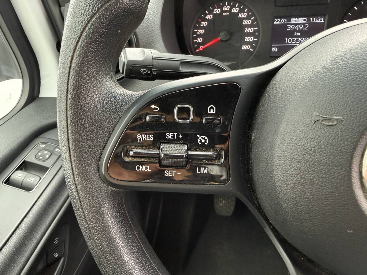 Mercedes-Benz Sprinter Mercedes-Benz Sprinter 515 1.9 CDI 150PK Laadklep Bakwagen Dubbellucht Climate Control Cruise Control Apple Carplay Koffer Meubelbak