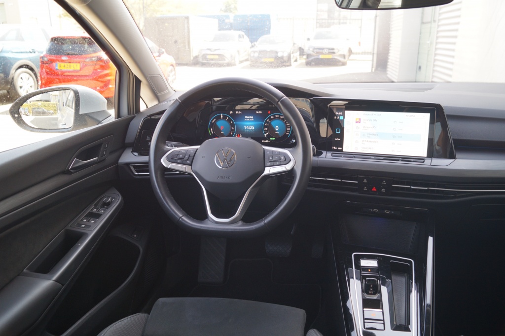 Volkswagen Golf Volkswagen Golf 1.4 eHybrid PHEV Style Business -NAVI-ECC-LED-CAM-