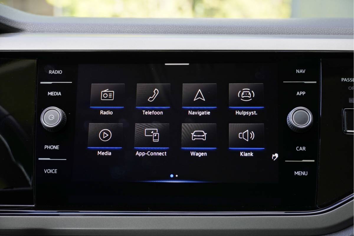 Volkswagen Polo Volkswagen Polo 1.0 TSI 5drs Comfortline Business Executive BJ2021 Led | Pdc | App-Connect | Navi | Climate control | Cruise control | Getint glas