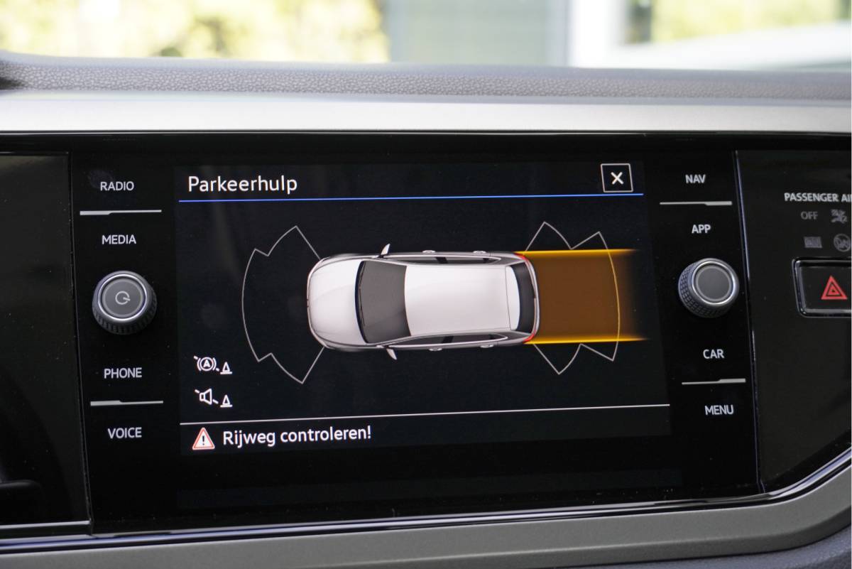 Volkswagen Polo Volkswagen Polo 1.0 TSI 5drs Comfortline Business Executive BJ2021 Led | Pdc | App-Connect | Navi | Climate control | Cruise control | Getint glas