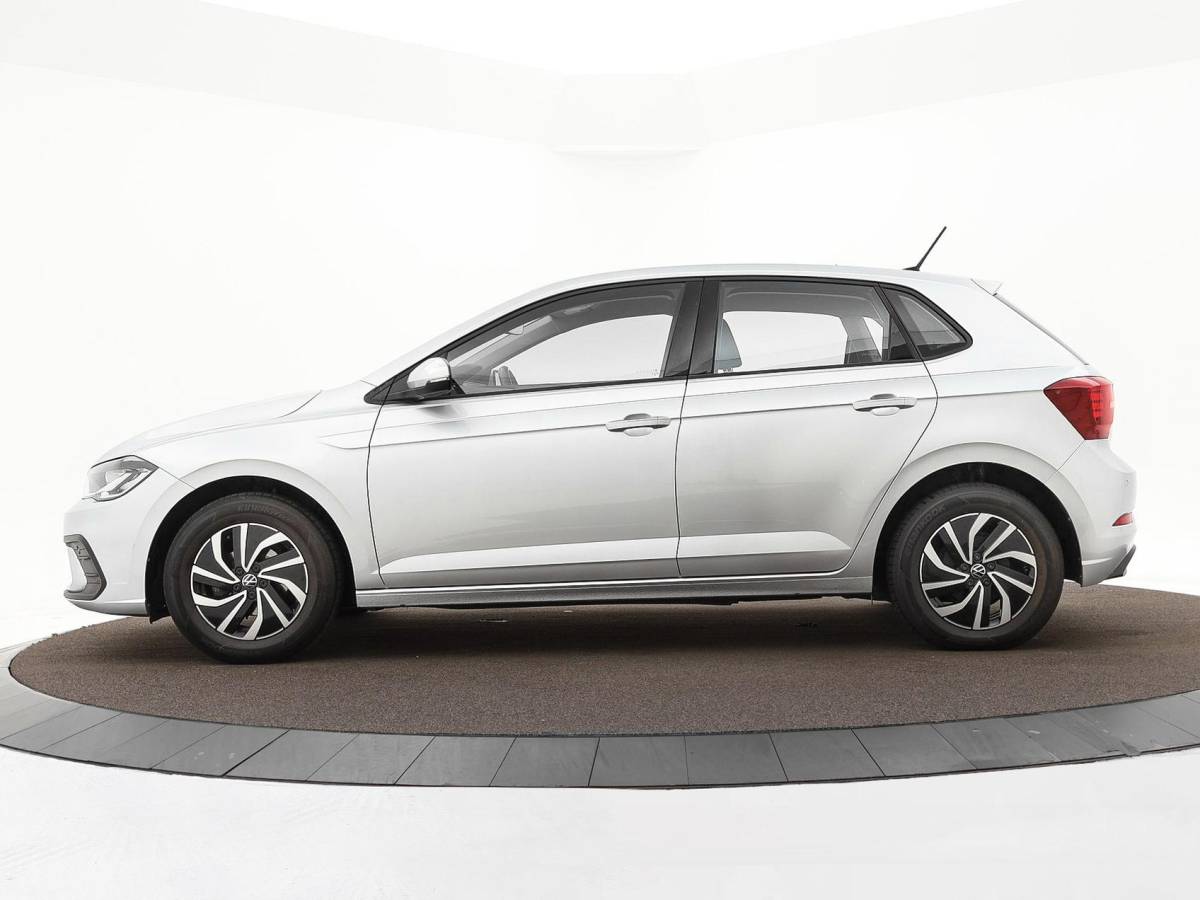 Volkswagen Polo Volkswagen Polo 1.0 TSI 95pk DSG Life · Apple/Android Car Play · P-Sensoren · DAB · Virtual Cockpit · 15” Inch ·