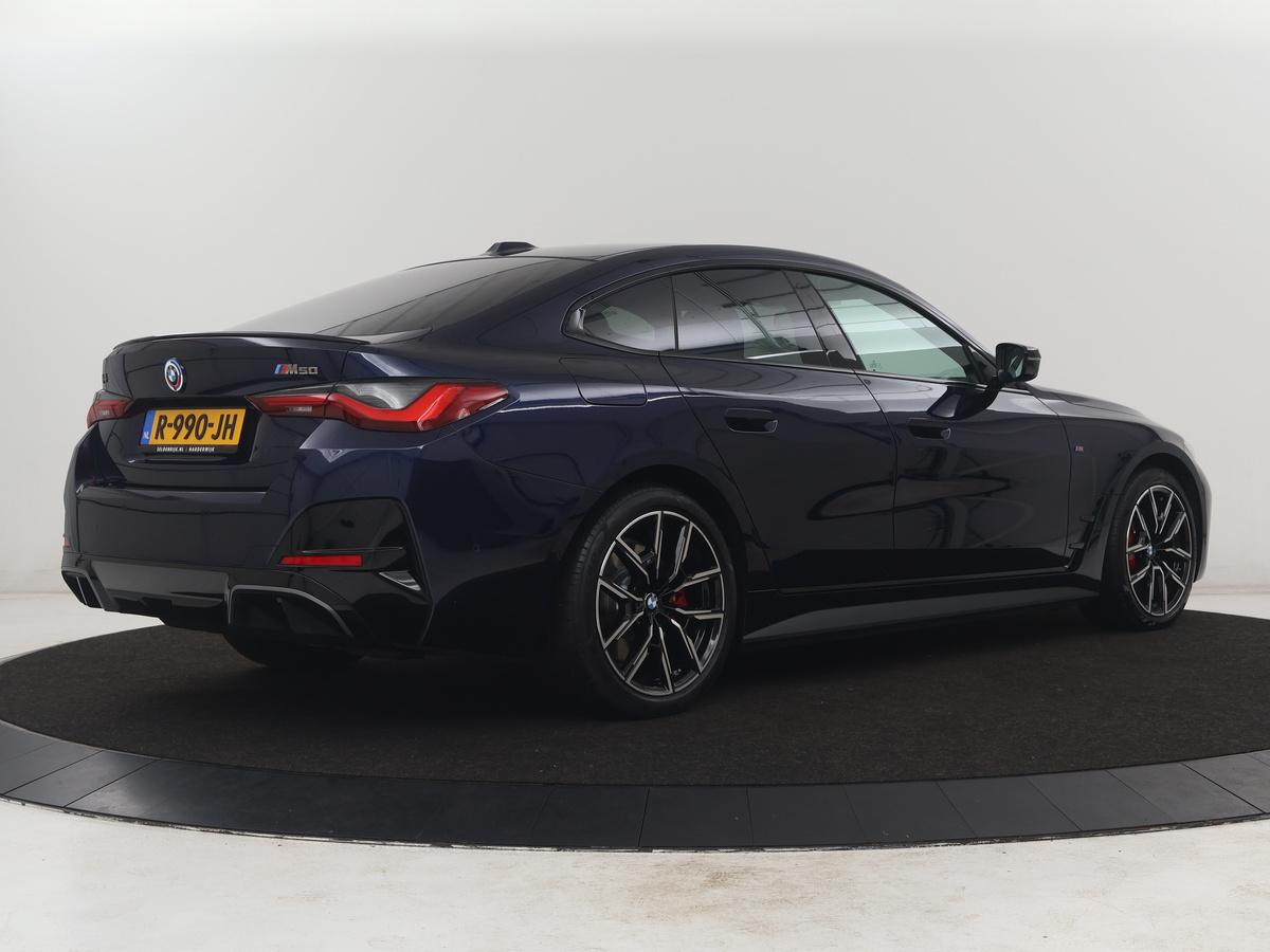 BMW i4 BMW i4 M50 High Executive 84 kWh | SOH 94,4% | Leder | Adaptive cruise |  xDrive |  Stoelverwarming | Head-up | Harman/Kardon | Carplay | Sfeerverlichting | 360 camera | Park assist | Elektrische achterklep