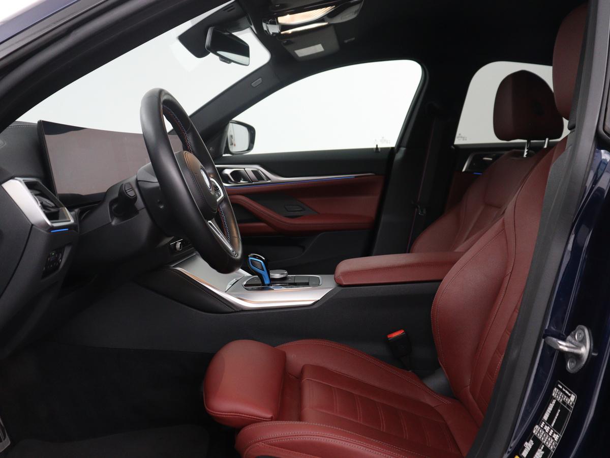 BMW i4 BMW i4 M50 High Executive 84 kWh | SOH 94,4% | Leder | Adaptive cruise |  xDrive |  Stoelverwarming | Head-up | Harman/Kardon | Carplay | Sfeerverlichting | 360 camera | Park assist | Elektrische achterklep